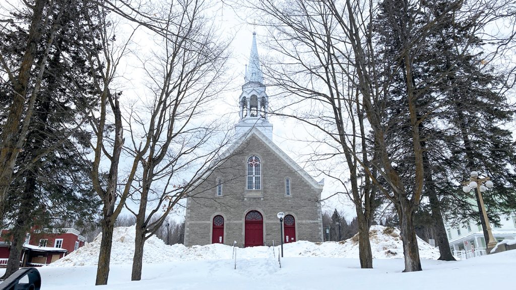 L’église de Saint-Jean-de-Matha, dans Lanaudière, fait partie des 1 949 églises toujours en activité au Québec. Photo : Geneviève Quessy