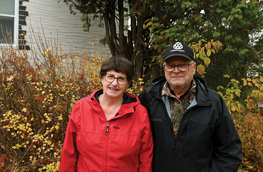Hélène Rouillard et André Lemire ont trouvé refuge dans le village voisin de Grand-Saint-Esprit.