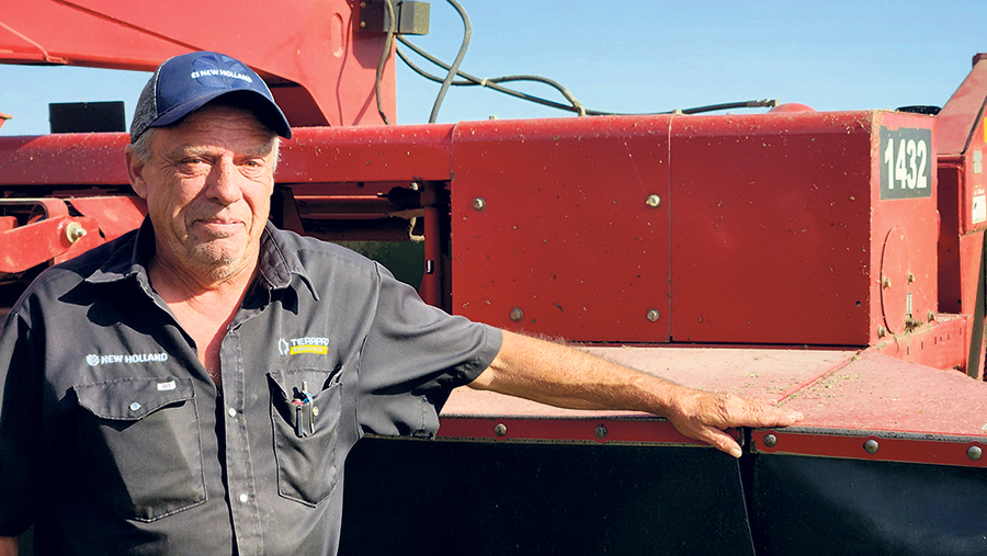 Yves Lemonde a passé les 48 dernières années à travailler avec les producteurs agricoles.