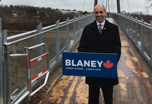 Le candidat à la direction du Parti conservateur du Canada Steven Blaney entend défendre le système de gestion de l’offre. Crédit photo : Gracieuseté de Steven Blaney