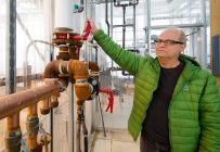 «Moi, j'y crois, mais on n'a jamais réussi à adapter la géothermie aux serres de façon efficace. » Jean-Marc Boudreau, ingénieur spécialisé en serriculture.