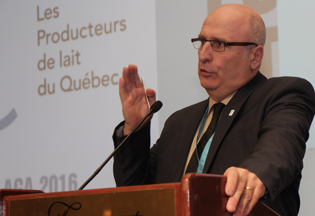 Bruno Letendre, président des Producteurs de lait du Québec, presse Ottawa de transformer une perte en opportunité. Crédit photo : Archives/TCN