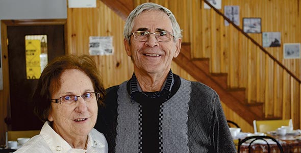 Anita Saint-Amant et Angelo Trépanier sont unis depuis 60 ans pour le meilleur… et le sirop!