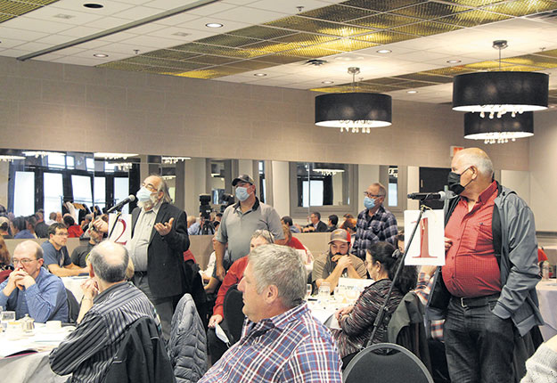 Maurice Vigneault, producteur acéricole du Centre-du-Québec, déplore que le contingent soit pris en compte dans l’évaluation foncière des érablières. Photo : Patricia Blackburn/TCN