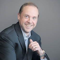 Matthew O’Connor, courtier en assurance de dommages au Groupe DPJL. Photo : Gracieuseté de Groupe DPJL