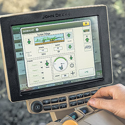 L’interface du module TruSet permet de suivre le travail et d’effectuer des modifications à même le confort de votre tracteur.