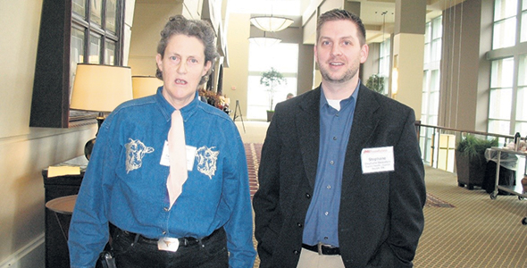 Stéphane Beaudoin en compagnie de la Dre Temple Grandin lors d’une rencontre en 2007. Photo : Gracieuseté de Stéphane Beaudoin 