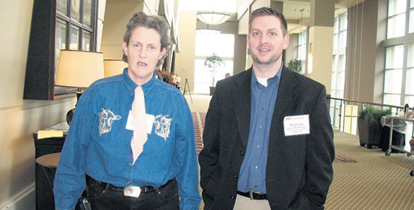 Stéphane Beaudoin en compagnie de la Dre Temple Grandin lors d’une rencontre en 2007. Photo : Gracieuseté de Stéphane Beaudoin