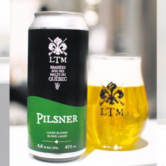 La Pilsner des Trois mousquetaires, gagnante du concours des bières 100 % locales, organisé par la Filière microbrassicole du Québec. Photo : Gracieuseté des Trois Mousquetaires