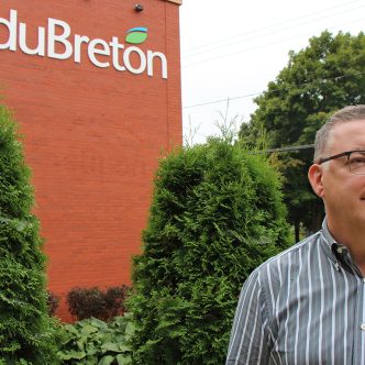 Vincent Breton, président de l’entreprise duBreton, souhaite obtenir l’appui des Éleveurs de porcs du Québec dans sa démarche. Photo : Patricia Blackburn/TCN