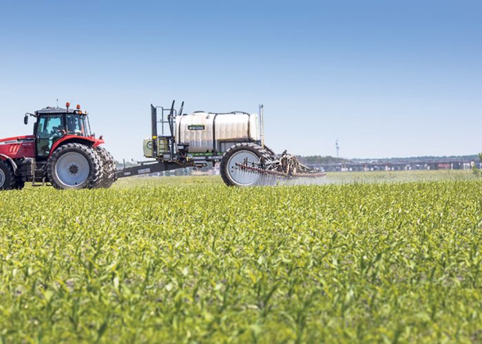 Dans le secteur agricole, qui représente 77 % du total des ventes de pesticides, les ventes se situent également au-dessus de la moyenne, avec 3,9 millions de kg i.a. pour 2022. Photo : Archives/TCN